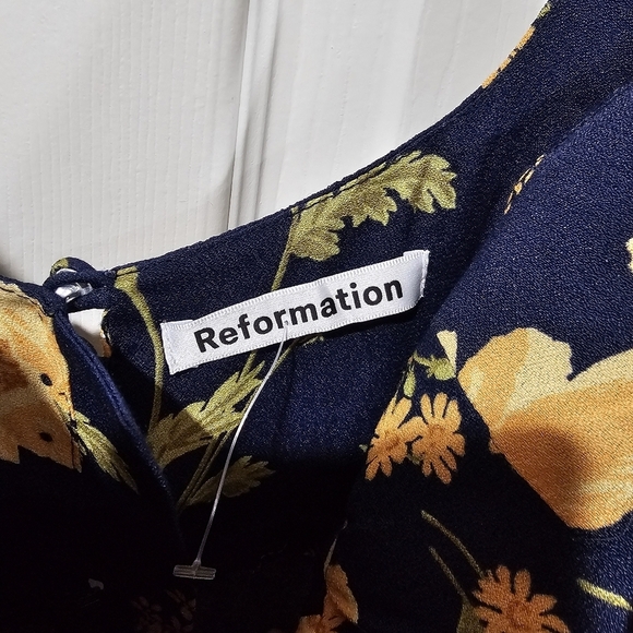 Reformation Lecce Dress - Picture 6 of 10